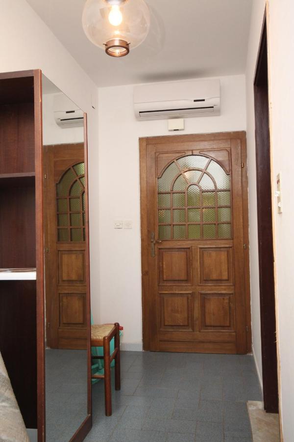 Apartments With A Parking Space Umag - 7094 ภายนอก รูปภาพ