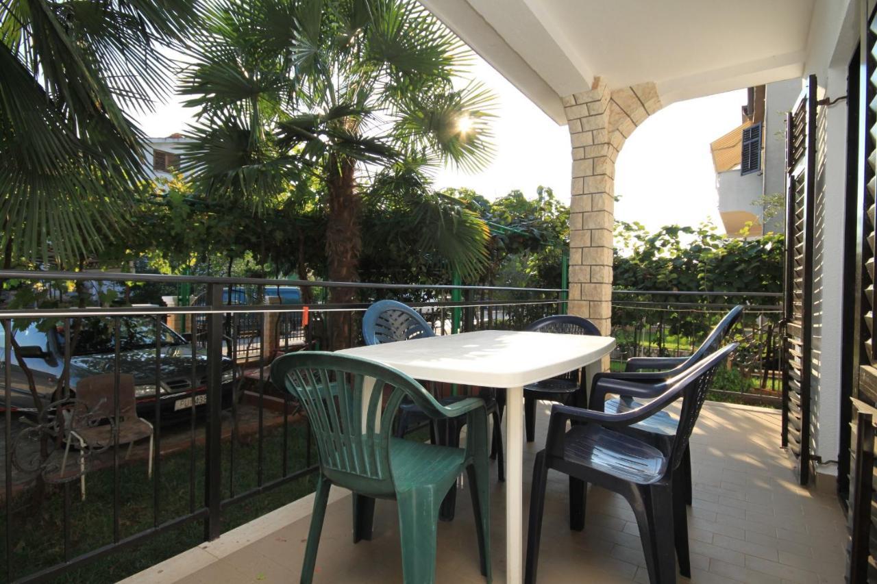Apartments With A Parking Space Umag - 7094 ภายนอก รูปภาพ